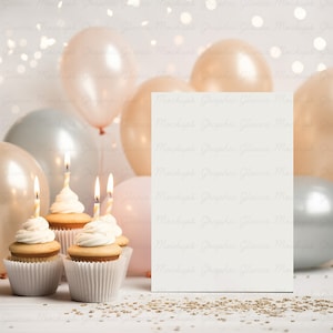 Geburtstagskarte Mockup 5x7 Karte Mockups Party Einladungen einladen Stationär Grußkarten Geburtstag Hochzeitskarte JPG Digital Transparent png