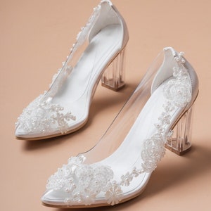 WHITE TULLE and Lace Details Handmade Brides and Wedding - Etsy