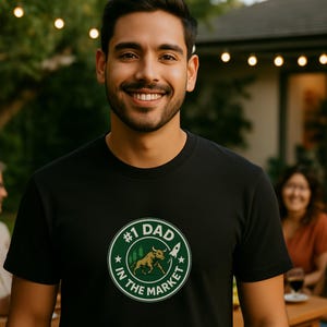 1 Dad in the Market Shirt – Trading Dad T-Shirt | Crypto Investor Gift | Bull Market Tee | Stock Trader Shirt for Father&#39;s Day