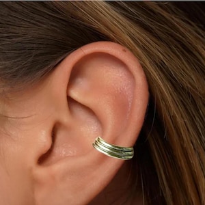 G23 Titanium 16G Solid Stack Conch Hoop • Helix Hoop •  Hoop Huggies • Cartilage Piercing • Cartilage Earrings • Helix • Nose Septum Ring