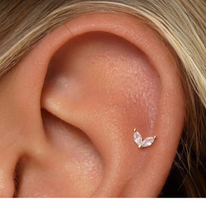 20G/18G/16G Leaf CZ Push Pin Labret • G23 Titanium Threadless Flat Back Earring • Tragus Stud • Helix Stud • Cartilage Stud • Nose Stud