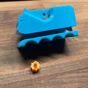Card Board Cutter For Cat Scratchers | Composting | Cat Scratcher DIY | Kitty Cutter | Pet Present | Pet Stocking Stuffer | Card Board Strip image 5