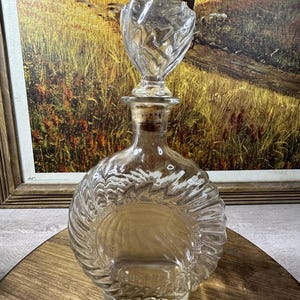 Vintage 50&#39;s Kentucky Tavern Empty Whiskey Bottle/Decanter collectible Vintage