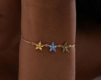 Custom Floral Birthstone Bracelet, Flower Birthstone Bracelet for Women, Gold Bracelet, Birthday Gifts for Mother, Christmas Gifts for Her