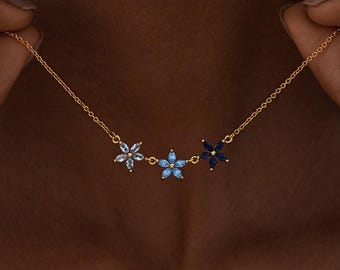 Dainty Flower Birthstone Necklace, Custom Family Birthstone Necklace, Floral Birthstone Pendant, Birthday Gifts for Grandma, Christmas Gifts