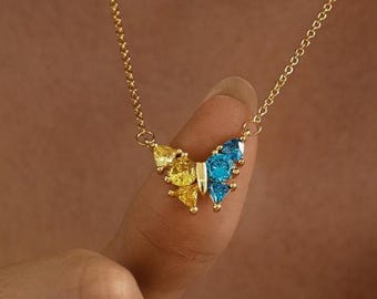 Custom Butterfly Birthstone Necklace in Gold/Silver, Memorial Butterfly Gemstone Necklace, Personalized Gifts for Grandma, Christmas Gifts