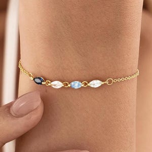 Bracelet de pierres de naissance personnalisé, Bijoux de famille en or avec pierres précieuses, Bracelet de grand-mère, Cadeaux de famille pour maman, Cadeaux d'anniversaire, Cadeaux d'anniversaire pour elle