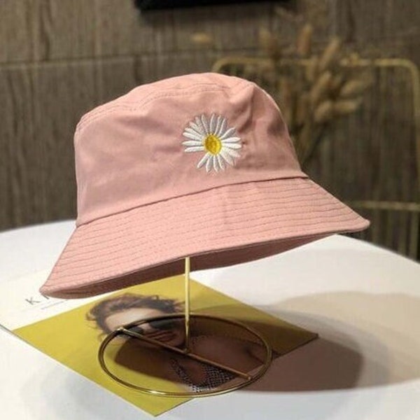 Daisy Bucket Hat, Embroidered Hat, Gift For Her, Summer Accessories, Plant Lovers, Beach Sun Bucket Hat, Summer Festivals, Carnivals