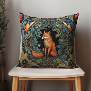 William Morris Pillow Covers, Fox Pillow Cover, Cottagecore Pillow, Woodland Pillow, Vintage Pillow, Forest Pillow, Botanical Throw Pillow