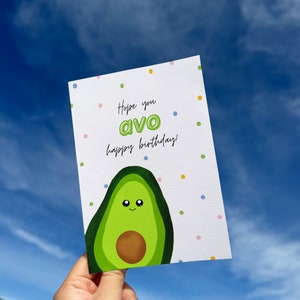 Avocado Hoffnung Sie Avo alles Gute zum Geburtstag Grußkarte. Essen Wortspiel, niedlich, lustig, Kawaii. Druckbar + leer