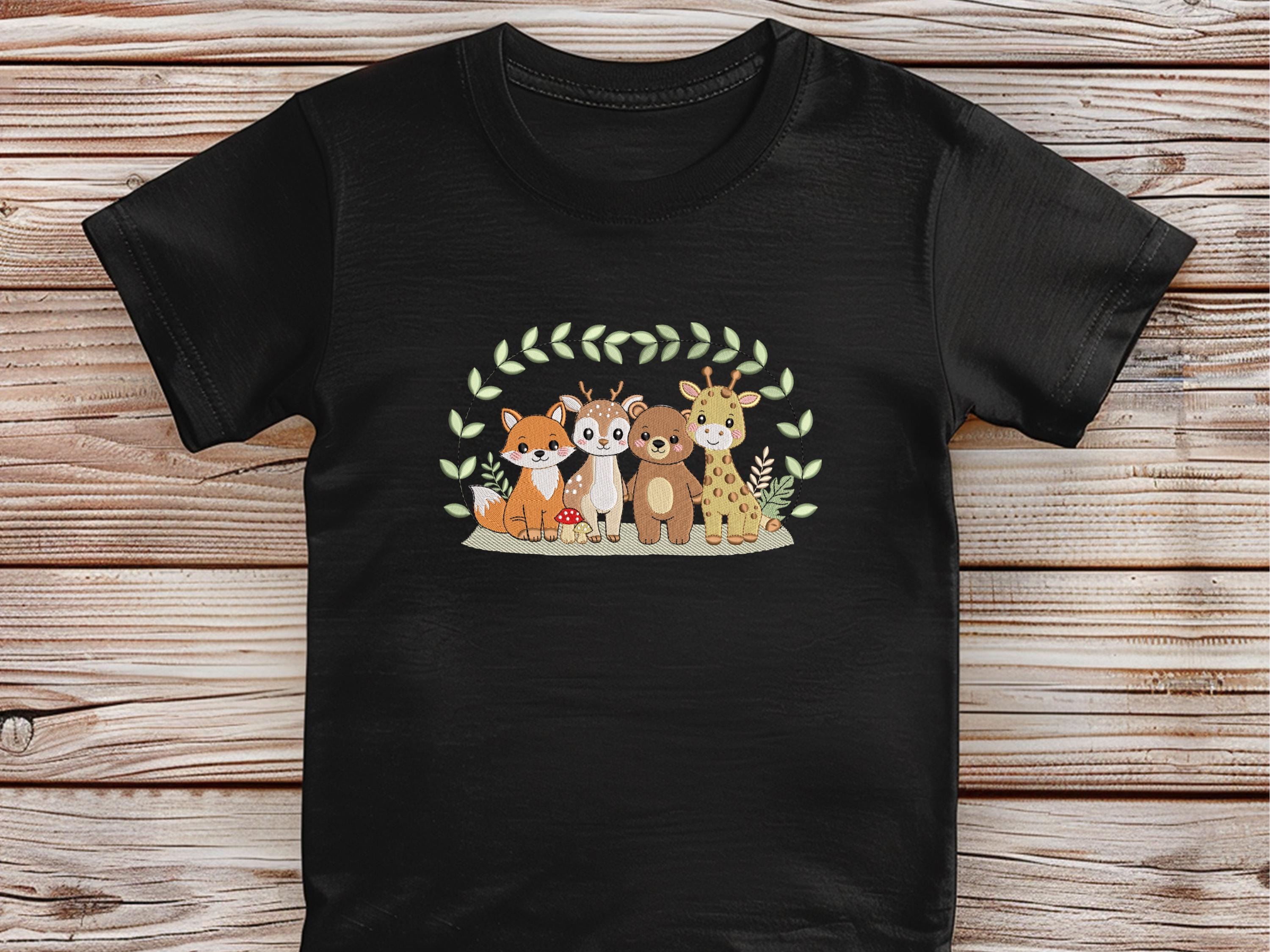 Woodland Animals Embroidery Design, Fox Deer Bear Giraffe Wreath ...