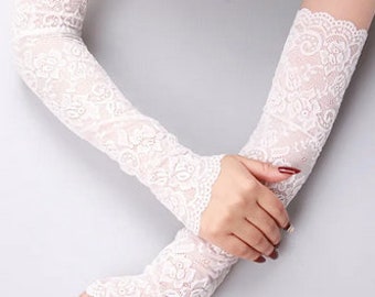 Delicate Lace Fingerless Long Gloves - Wedding - White