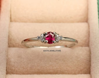 Dainty Red Ruby Ring, Oval Ruby Gemstone Ring, Minimalist Elegant Silver Solitaire Ring, Handmade Ring for Women, Personalized Jewelry Gifts