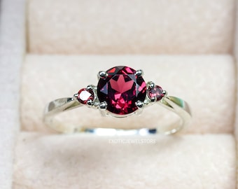 Natuurlijke rode granaat sterlingzilveren verlovingsring, handgemaakte sieraden
