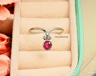Unique Red Ruby Ring, Ruby Solitaire Silver Engagement Ring, Pink Gemstone Ring, Dainty Statement Ring, Ruby Rings for Women, Jewelry Ring
