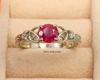 Bague d'anniversaire en rubis, bague de promesse en rubis rouge, bague de créateur en rubis taille ronde, pierre de naissance en juillet, bague de fiançailles en argent sterling pour femme