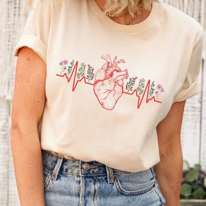 Anatomical Heart Shirt, Floral Heart T-Shirt, Cardiac Nurse Shirt, Heart T Shirt, Cardiology Nurse, Cardiology Shirt, Cardiac Nurse Gift