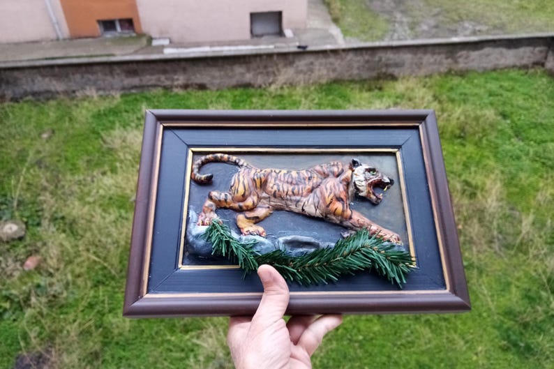 Handmade Tiger Relief Sculpture Wall Art, Wildlife Wall Decor, Jungle Themed Gift image 3