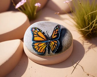 Monarch Butterfly Rock Painting, Acrylic Stone Art, Bemalte Steine, Gift for him