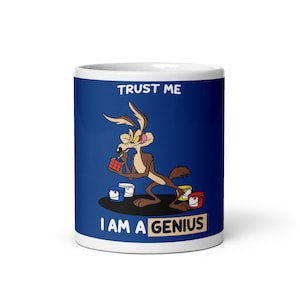 Taza del coyote del genio | Colección Trust Me - Regalo novedoso para entusiastas del café - Regalo para ella, taza para compañero de trabajo, amigo, trabajo