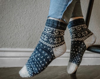 Pinetop Socks | Knitting Pattern | Digital PDF only