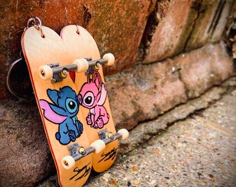 Skateboard Lilo & Stitch Per Bambini - 17 Pollici (43 Cm), Leggero, Con Ruote In PVC