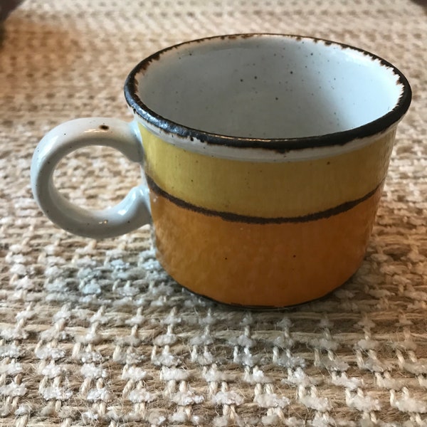 Vintage Stonehenge Midwinter Sun single mug