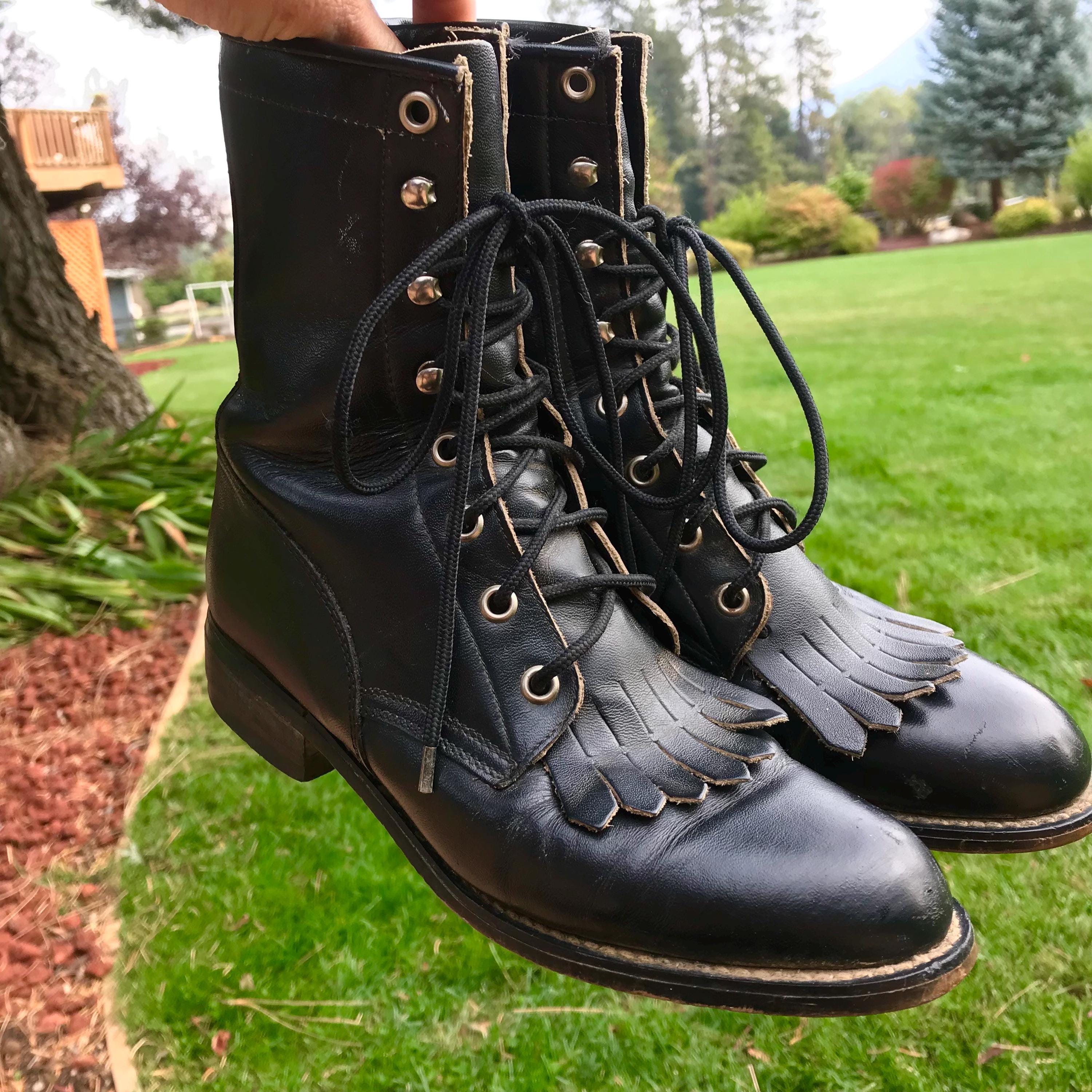 Vintage Ladies Leather Justin Kiltie Boots in Black Size 5.5