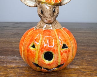 1993 Royal Doulton Halloween Bunnykins Figurine