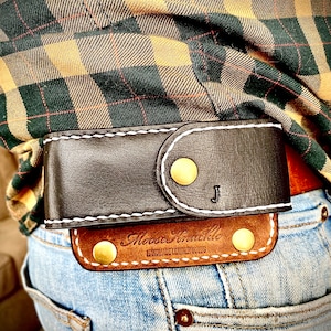 Leather multi tool holster, horizontal carry, easily removable without taking off your belt