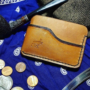 La cartera/tarjetero envolvente minimalista “Marshall”