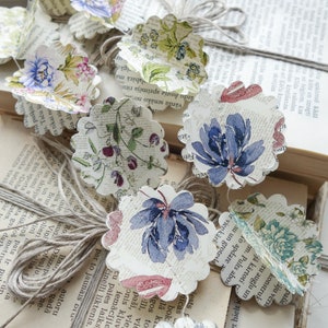 Ghirlande di carta blu, ghirlande di fiori blu, decorazioni nuziali blu, decorazioni per addio al nubilato blu, ghirlande di compleanno blu, ghirlande di fiori