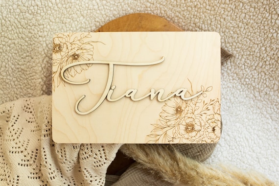 Erinnerungsbox aus Holz mit 3D-Namen, personalisiertes Geburtsgeschenk, personalisiertes Andenken an Neugeborene, Baby-Andenkenbox