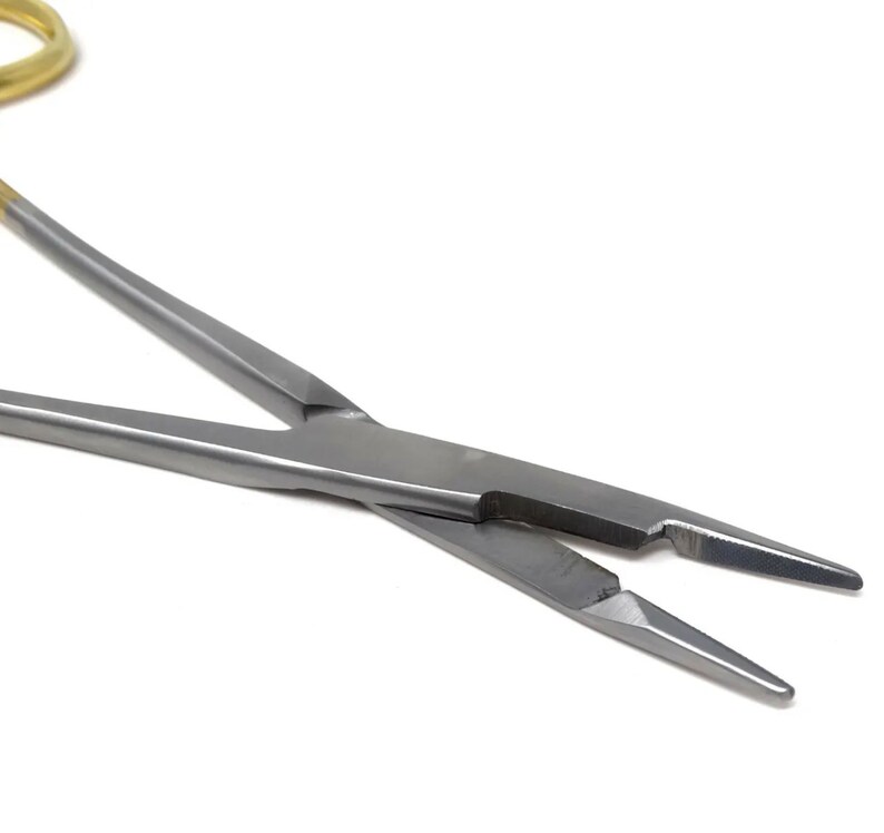 Needle Holder Surgical 3 T/C O.R GRADE OLSEN HEGAR NEEDLE HOLDER 5.5" WITH TUNGSTEN CARBIDE INSERTS Surgical Needle - Foto 11