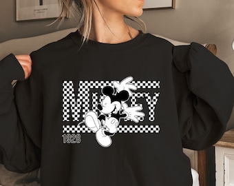 Vintage Retro Mickey Sweatshirt,Vintage Minnie Sweatshirt,Mickey Disney Crewneck,Disney Vacation Sweatshirt,Vintage Disneyland Sweatshirt