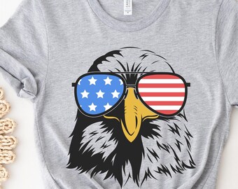 Eagle Shirt,Independence Day Shirt,Eagle Shirt,Eagle Patriotic tee,American Eagle Shirt,distressed flag,Eagle Graphic Tees,USA Flag Tees