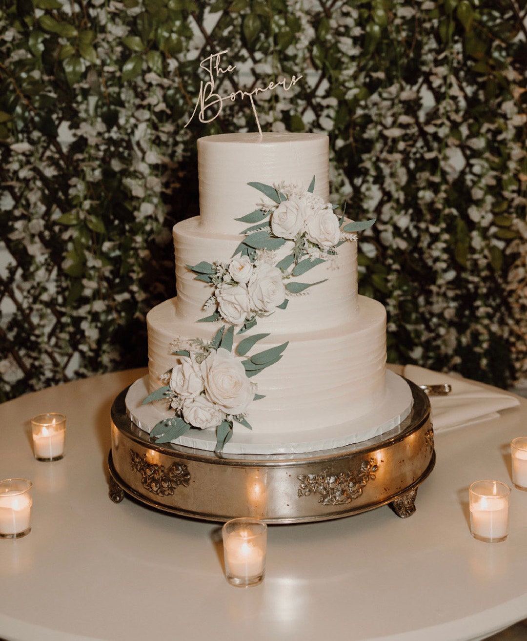 Decorazione per torta nuziale, decorazioni per torte, decorazioni per torte con salvia, fiori artificiali color avorio, eucalipto bianco - Italia