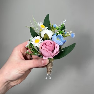 Wild Flowers Boutonniere Wedding Pink Boutonniere Groom Blue Camomile Boutonnière Groomsmen Pink Blue White Boutonnière Miltocolor