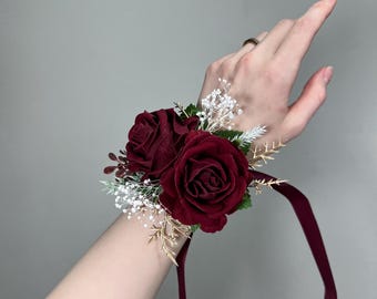 Borgogna Corsage Matrimonio Polso Corsage Borgogna Oro Damigelle Baby Breath Corsage Vino Rosso Ballo Corsage Marrone Fiore Artificiale