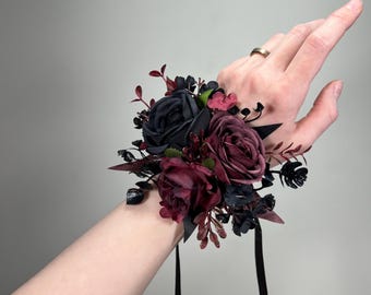 Corsage nero, corsage da polso gotico per matrimonio color bordeaux, corsage per damigelle, corsage per la mamma, corsage marrone, nero, bordeaux, fiore artificiale rosso vino Reddit