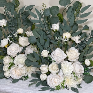 Wedding Aisle Marker Flower Floor Arrangement Barrel Décor White Ground Arch Ivory Flower