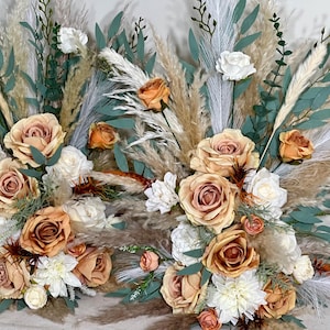 Wedding Aisle Marker Flower Floor Arrangement Barrel Décor Orange White Terracotta Ground Arch