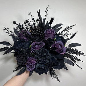 Schwarzer Blumenstrauß Hochzeit Dunkellila Brauthochzeit Gothic Strauß Schwarz Dekor Lila Schwarz Brautjungfern Strauß Pflaume Kunstblume