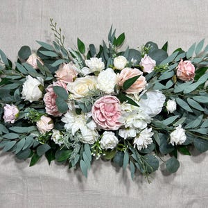 Weiß Rosa Bogen Gesteck Kreuz Elfenbein Bogen Gesteck Blush Dekor Weißer Salbei Kunstblumen Eukalyptus Laube Gesteck