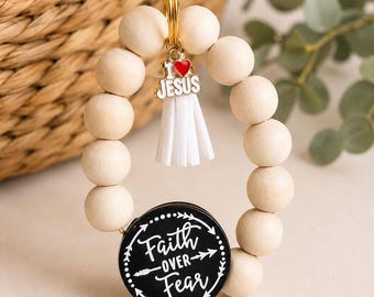 Llavero y colgante para bolso con cuentas – Accesorio cristiano inspirador de JESÚS