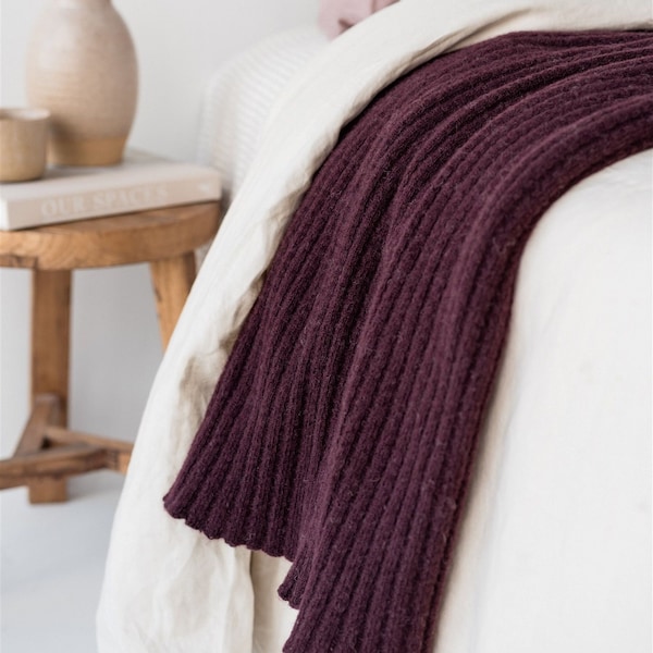 Ribbed Wool Throw Blanket in Fig