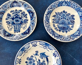 ROYAL DELFT blau (1960er Jahre) – handbemalt 3 KLEINE Wandteller – Porceleyne Fles – Delfter blauer Teller von Royal Delft – in den Niederlanden