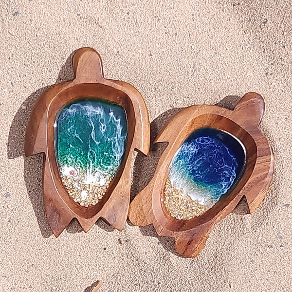 Small Turtle Resin Beach Bowls