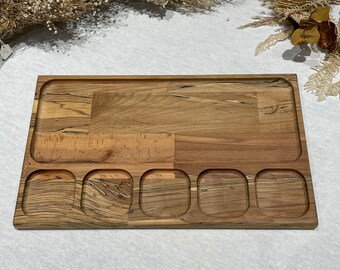 Plateau de service en bois de hêtre fait main : plateau apéritif, décoration d'intérieur rustique (40 x 24 cm)