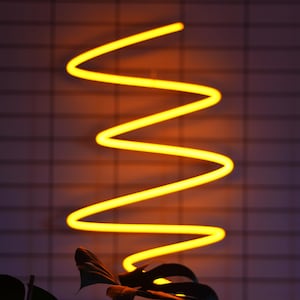 Abstract LED Neon Zigzag Lamp Wall Art Decor – 3D Printed Modern Sculpture – Aesthetic Home Gift – Unique Handmade Accent - Lamp Durable